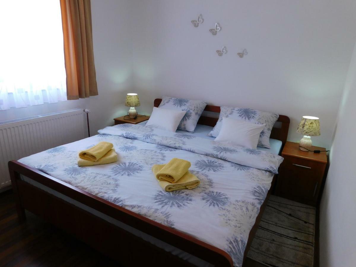 Apartment Petrovic Slunj Ngoại thất bức ảnh